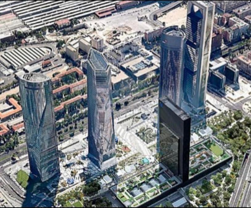 De Frente A 4 Torres, Habitacion Con Bano Hotel Madrid Kültér fotó