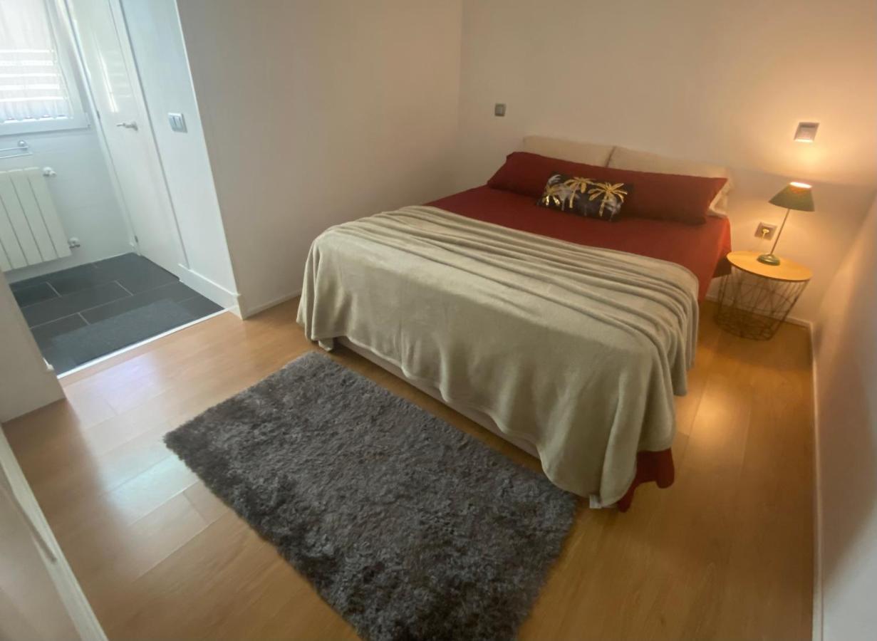 De Frente A 4 Torres, Habitacion Con Bano Hotel Madrid Kültér fotó
